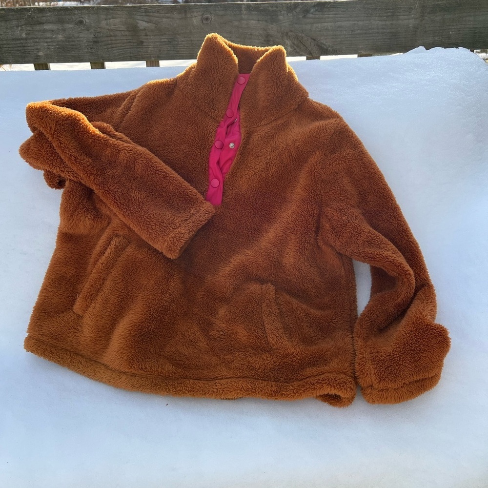 J. Crew Brown Fleece with Pink Trim​​